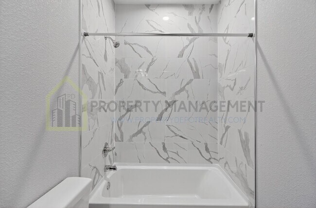 Building Photo - Brand New Built 2 Bedroom duplex in Curtis...