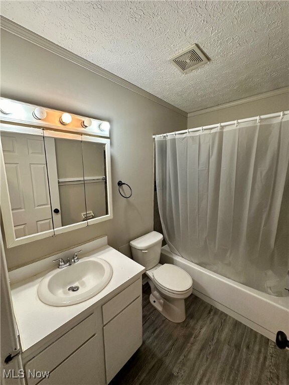 Building Photo - 221 Brunswick Dr