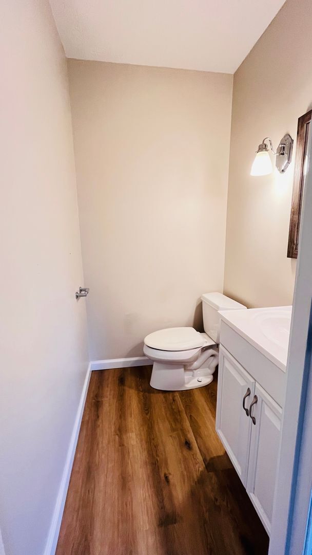 Building Photo - Welcome to Woodbine Two