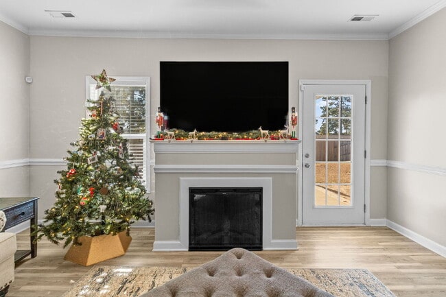 Building Photo - The Weston Wood Home