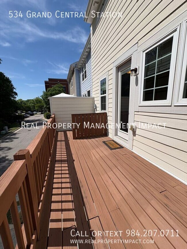 Building Photo - 534 Grand Central Sta