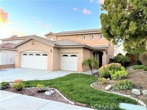 Building Photo - 31142 Sunningdale Dr