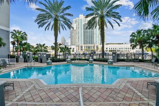 Building Photo - 700 S Harbour Island Blvd