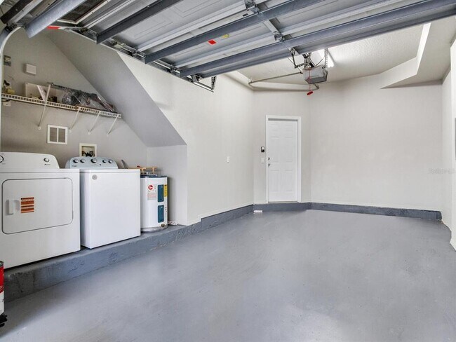 Building Photo - 135 S Sherrill St