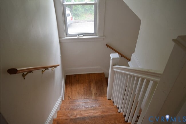 Building Photo - 301 W 30th St