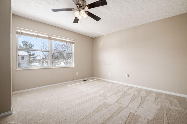 Building Photo - 4931 Leybourne Dr