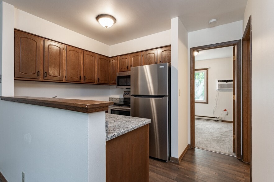 Building Photo - Heritage Square Apartments