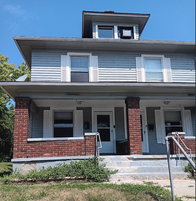 Building Photo - 15 W Hudson Ave