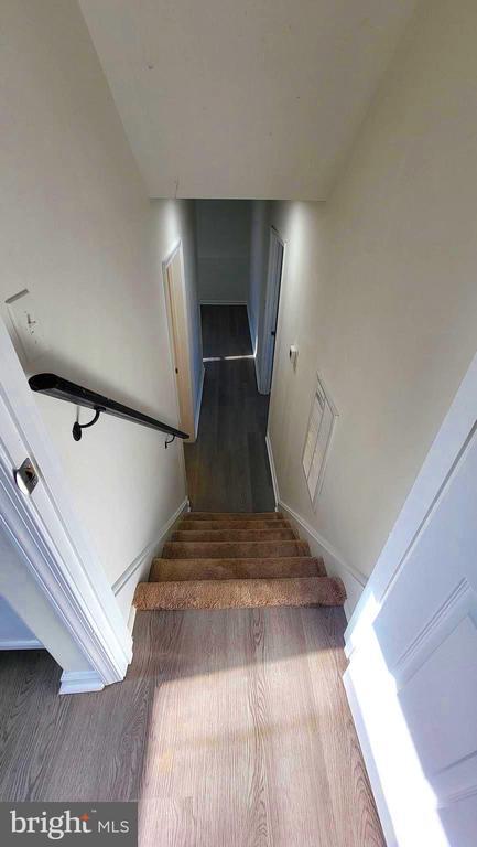 Building Photo - 232 Morris Dr