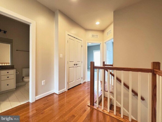 Building Photo - 20649 Duxbury Terrace