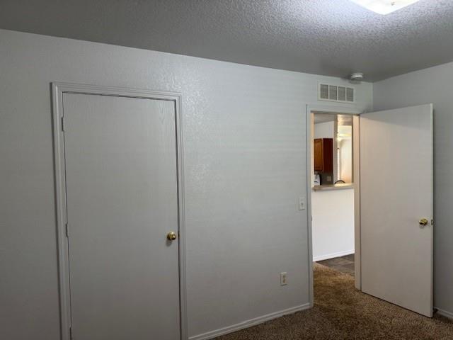 Building Photo - 2412 Waterleaf Dr