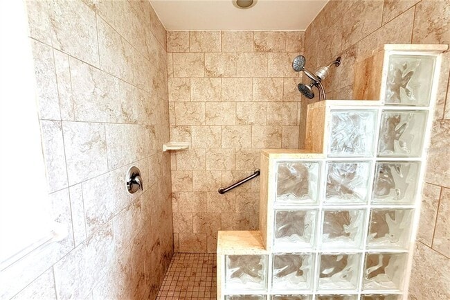 Building Photo - 3201 Bartlett St