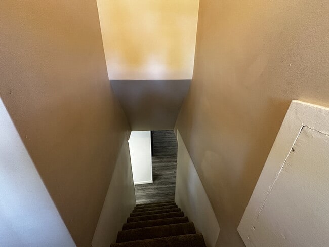 Building Photo - Charming 3-Bed Retreat with Finished Basem...