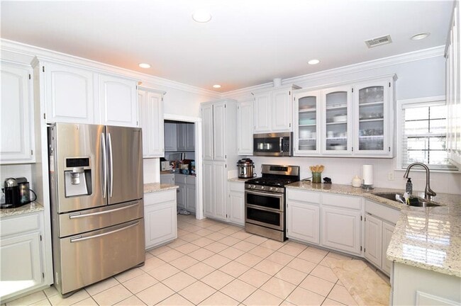 Building Photo - 2716 W Centennial Dr