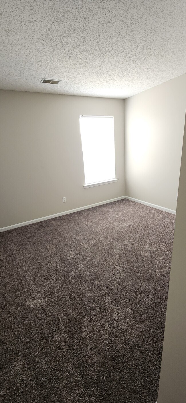 Building Photo - 1113 Waverly Pl Dr