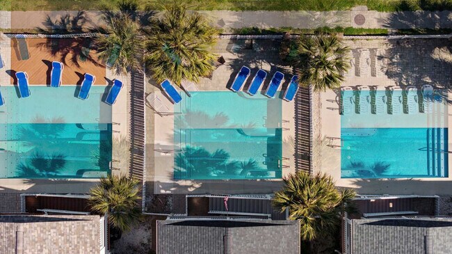 Building Photo - 111B S Yaupon Dr