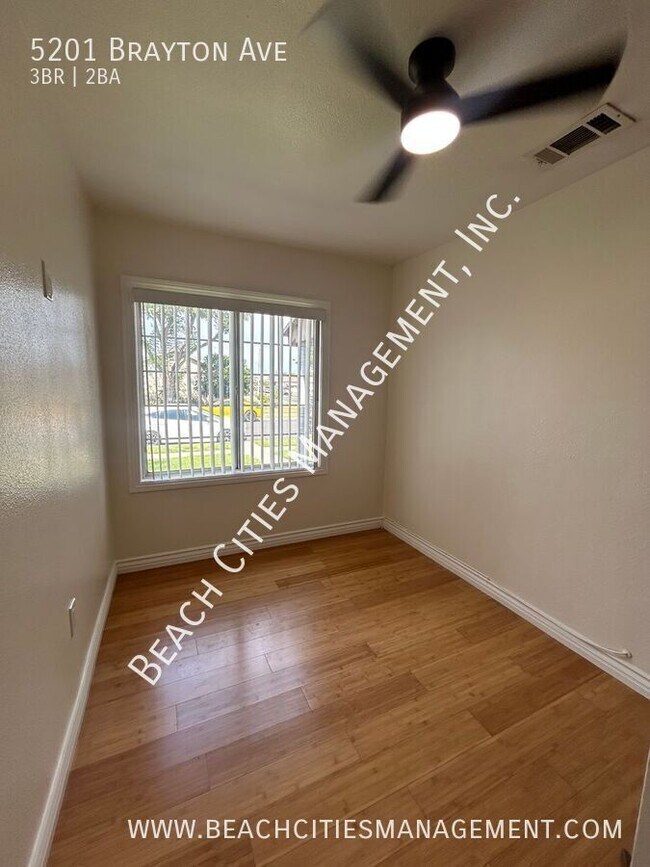 Building Photo - 5201 Brayton Ave