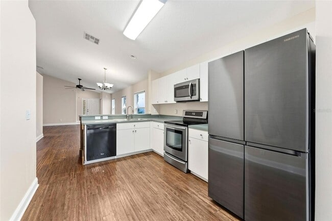 Building Photo - 15016 Deer Meadow Dr