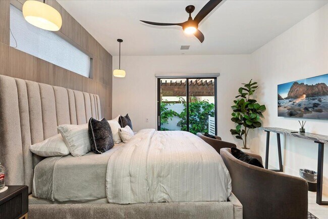 Building Photo - 51116 Avenida Mendoza