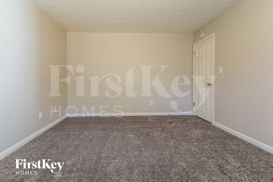 Building Photo - 1175 Grace Dr