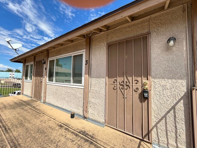 Building Photo - Northern Lanai 2 Bed 1 Bath