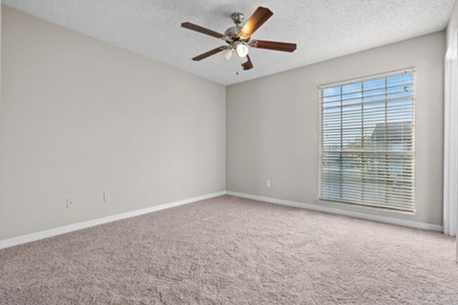 Building Photo - Serravella - 375-204