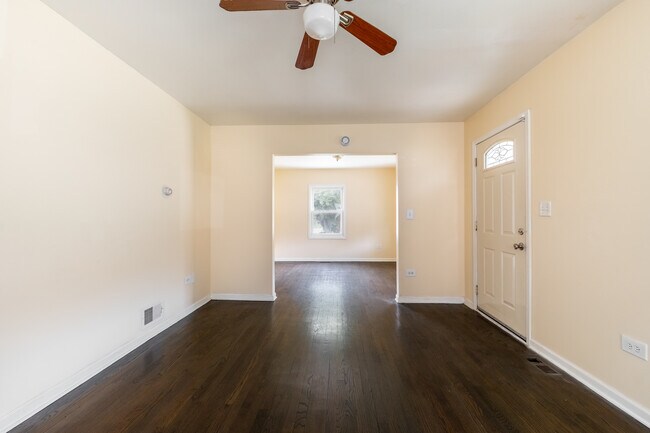 Building Photo - 12416 S Princeton Ave