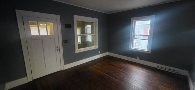 Building Photo - Spacious 3-Bedroom Home with Comfort & Charm in Youngstown