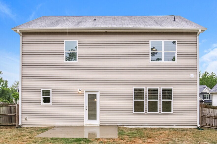 Building Photo - 124 Hansen Run