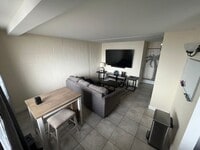 Building Photo - 834 Lehua Ave