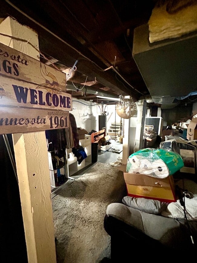 Building Photo - AVAILABLE March - 1 BED 1 BATH