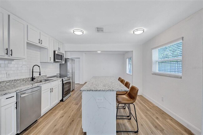 Building Photo - 3700 14th St N