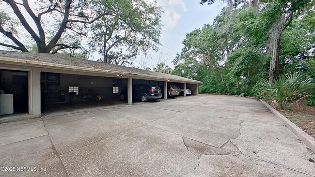 Building Photo - 2589 Atlantic Blvd