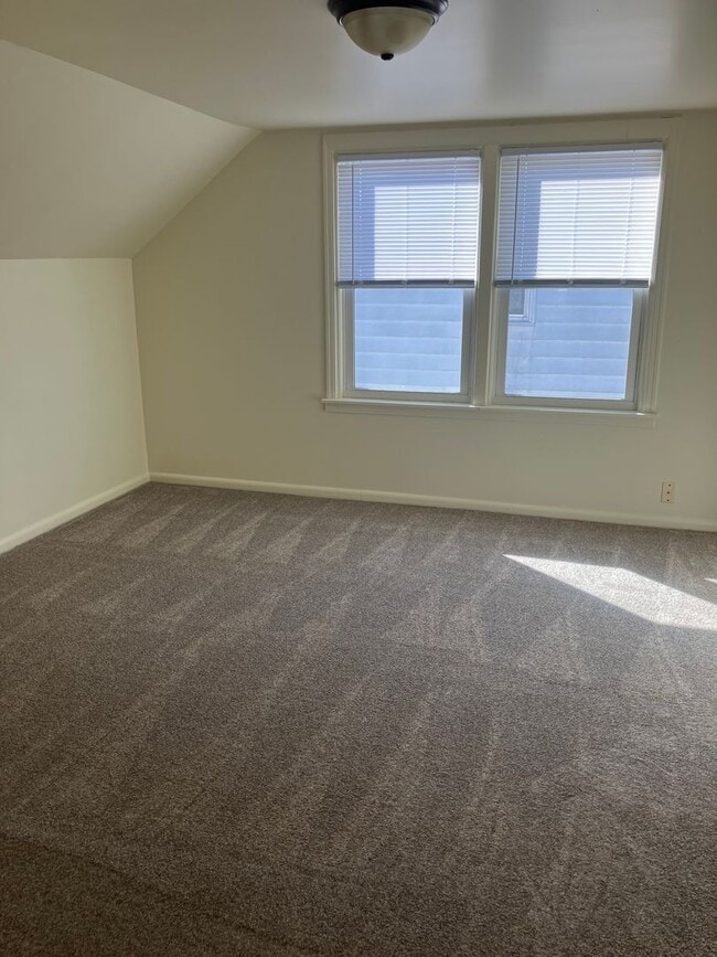 Building Photo - Coming SOON! Single Two Story Family 3 Bedroom Home