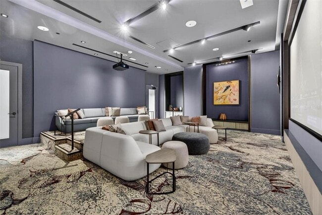 Building Photo - 275 1st Ave S