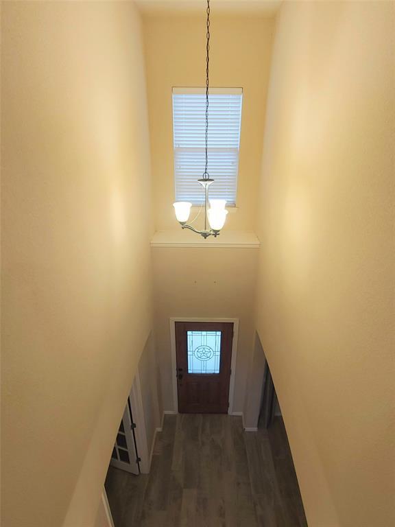 Building Photo - 1601 Lions Den