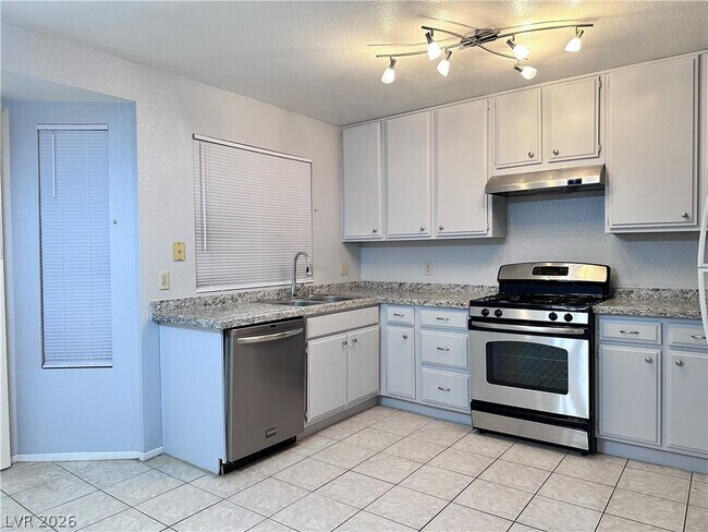 Building Photo - 8413 Dunphy Ct