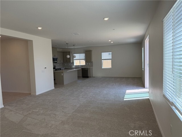 Building Photo - 9675 Babaco St