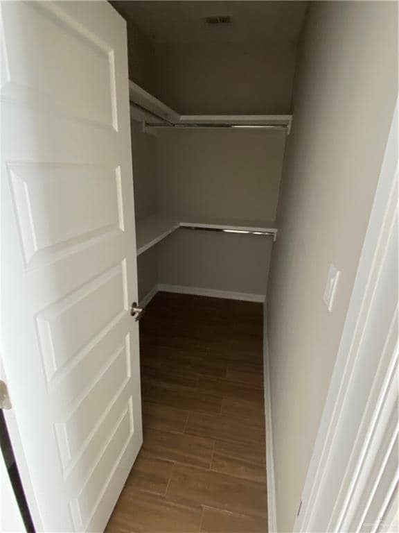 Building Photo - 9 Sparrow Rd