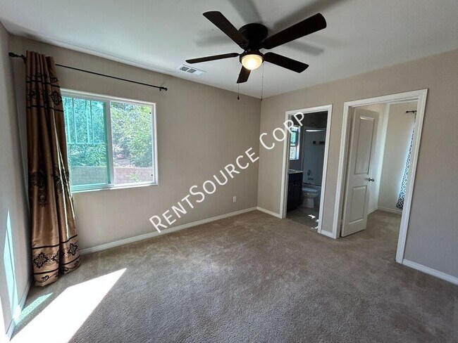 Building Photo - 41704 Wayladn Ct