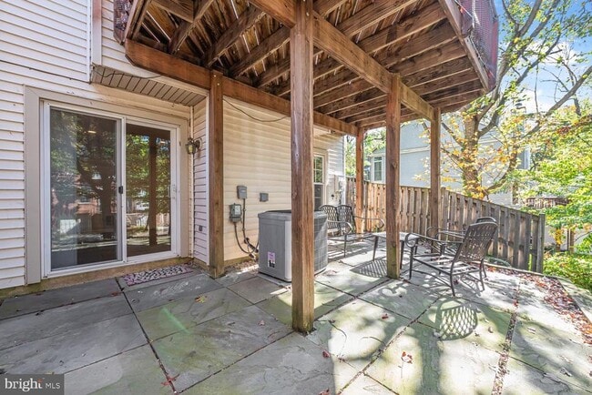 Building Photo - 11249 Watermill Ln