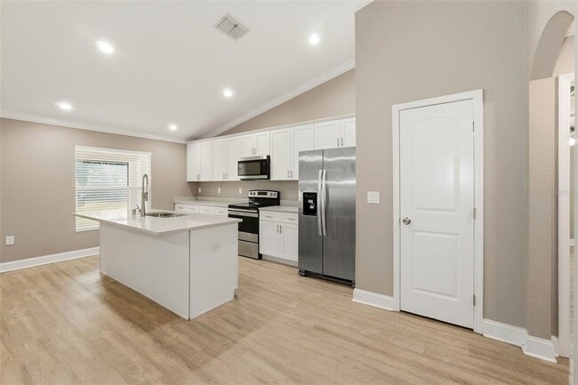 Building Photo - 4222 Deeson Rd