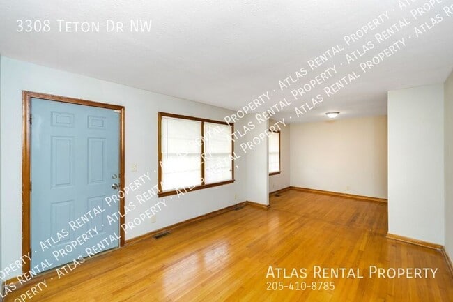 Building Photo - 3308 Teton Dr NW