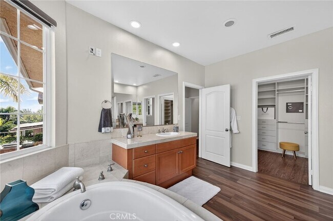Building Photo - 20800 Campania Ln
