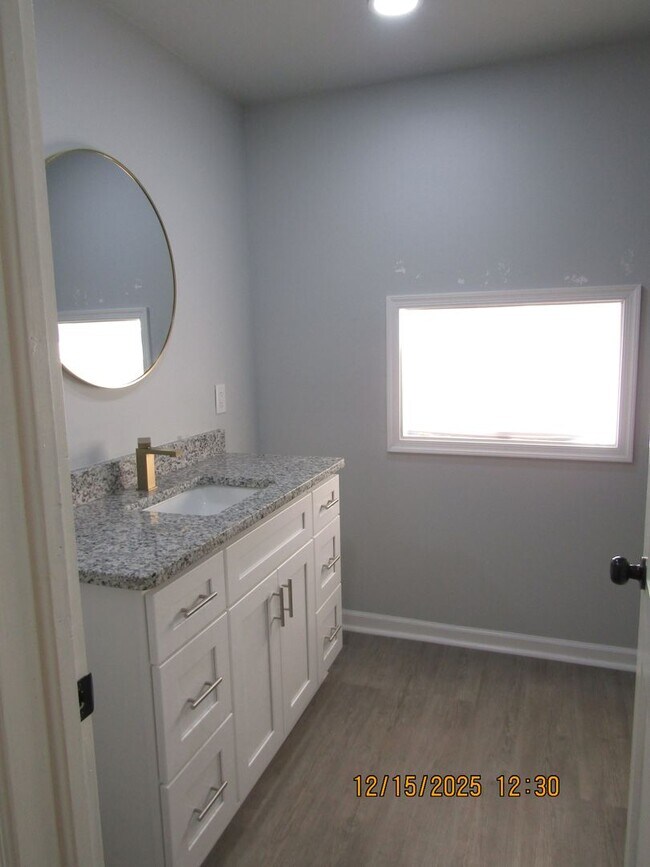 Building Photo - Bayville Park