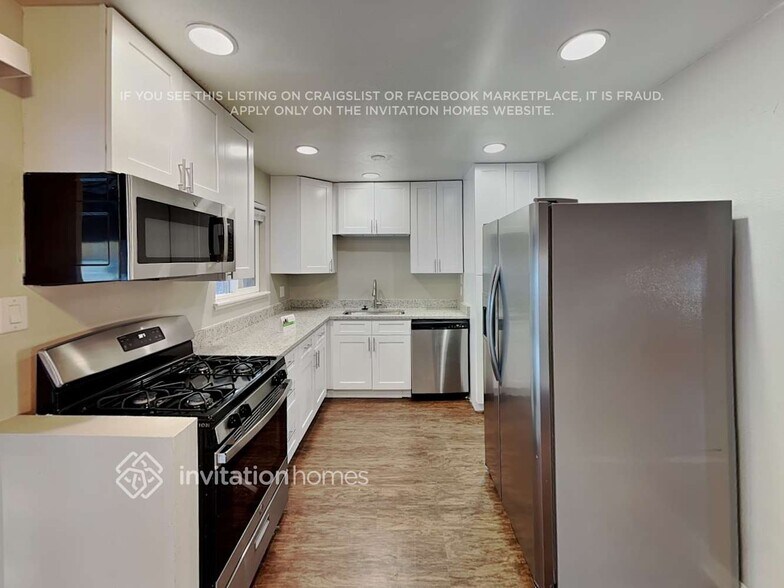 Building Photo - 8107 Lafayette St