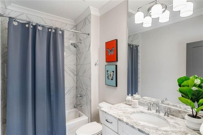 Building Photo - 5265 Peachtree Dunwoody Rd NE