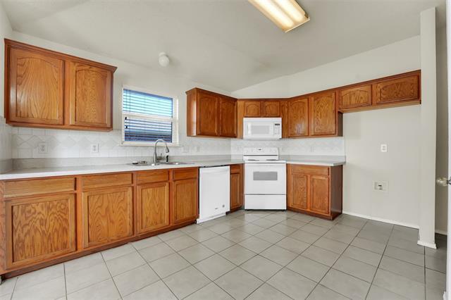 Building Photo - 7601 Northpoint Dr