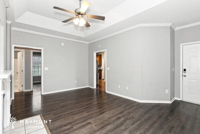 Building Photo - 1571 Spencer Dr