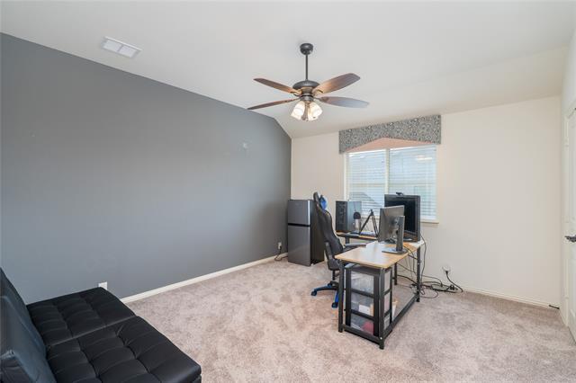 Building Photo - 205 Oakcrest Dr